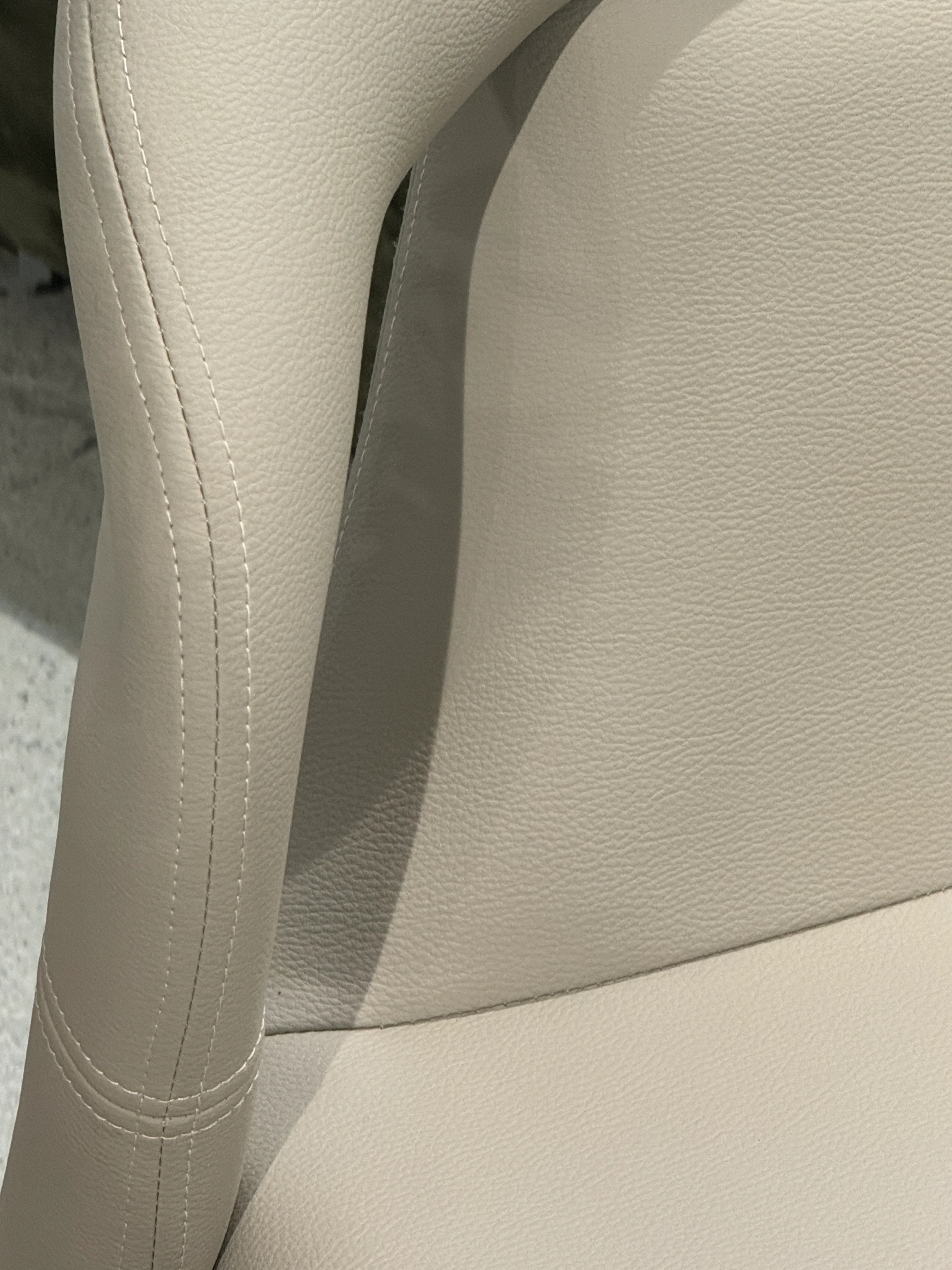 Contour Dining Chair Light Grey/Beige Leather Look - Image 8