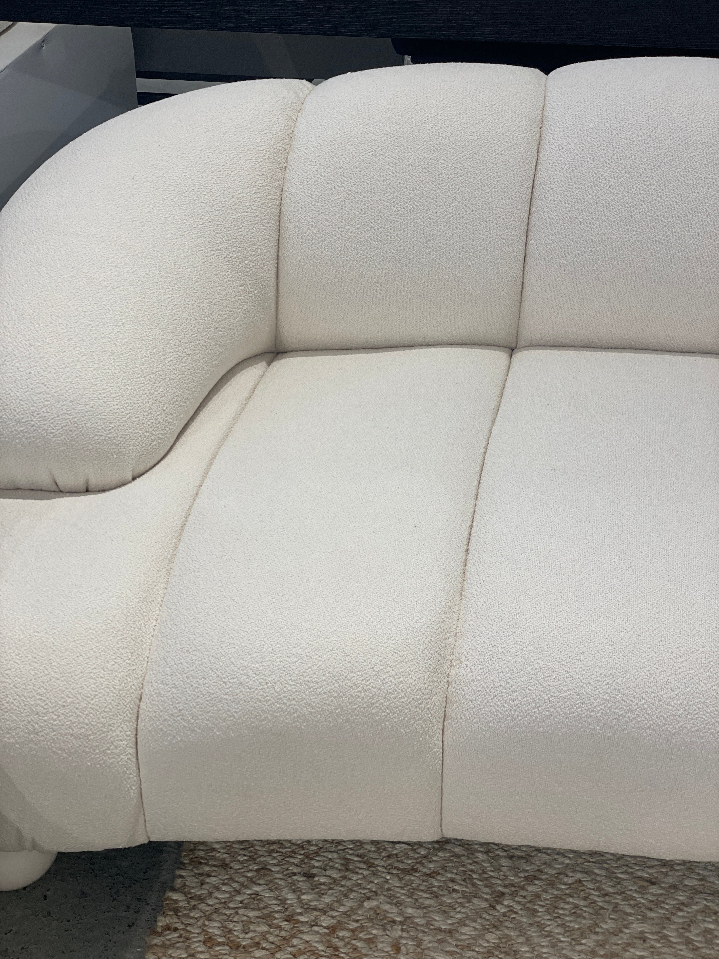 Giotto Sofa - Image 7