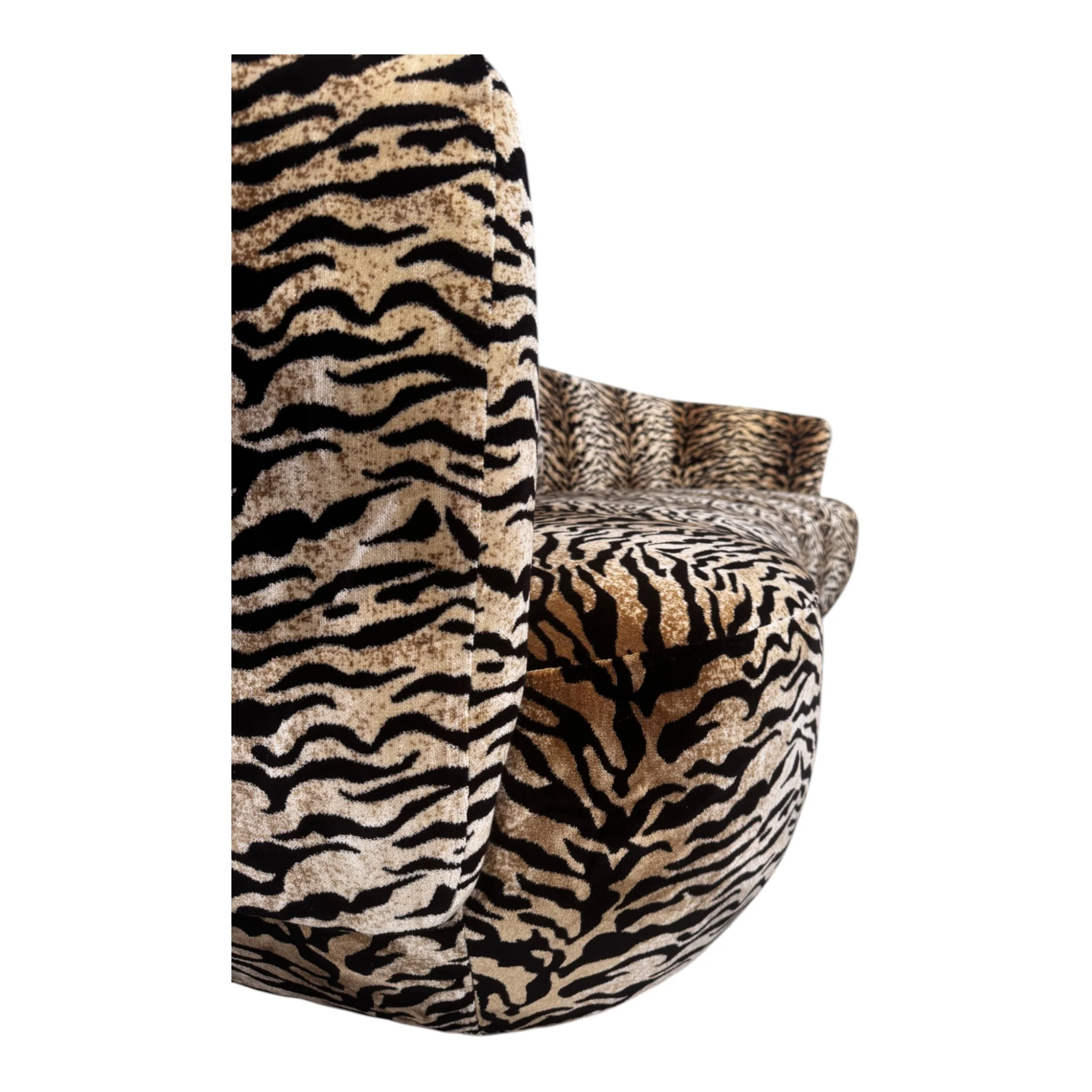 Panthera 3 Seater - Image 9