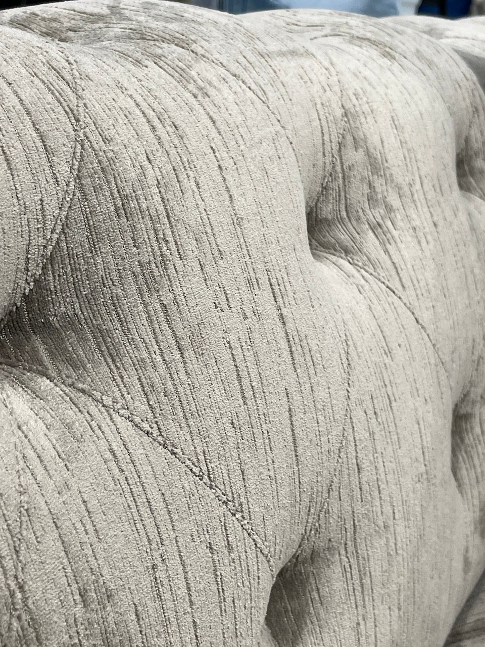 Sparrow 3 Seater - Image 5