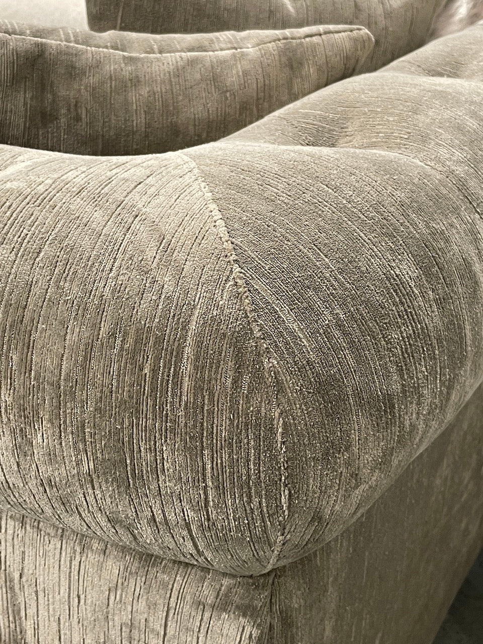 Sparrow 3 Seater - Image 8